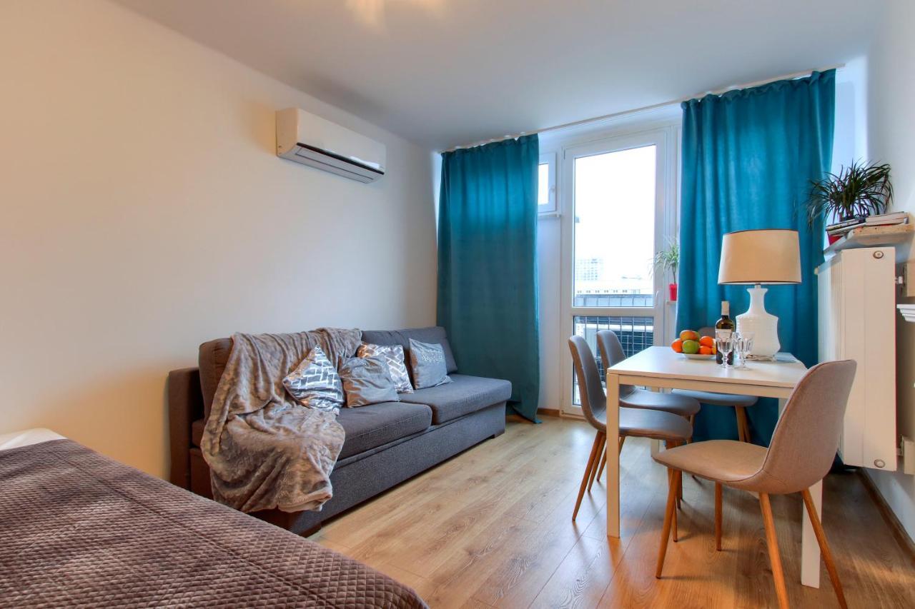 Unitapartaments Short Rent Apartment In Warsaw By Metro Station Rondo Onz Apart With 3Bedrooms 23 Buitenkant foto